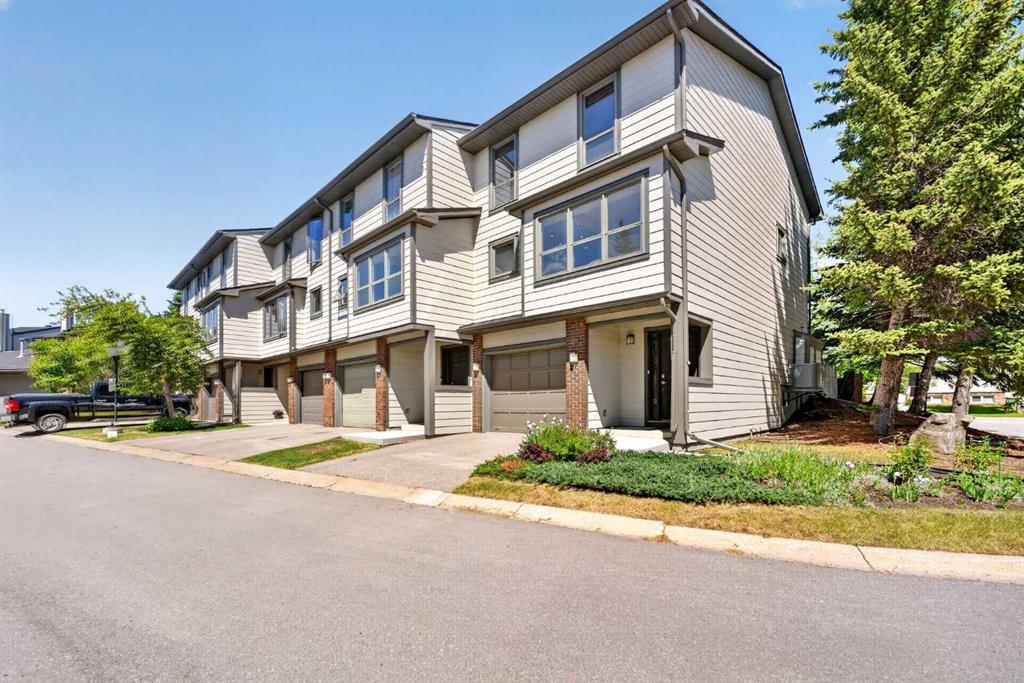Picture for 1, 185 Woodridge Drive SW