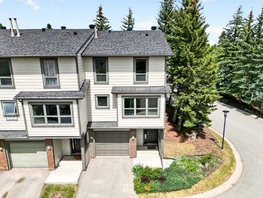 Picture for 1, 185 Woodridge Drive SW