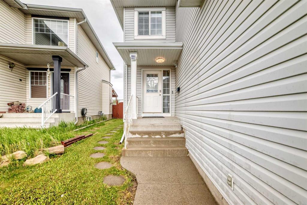 Picture for 119 Citadel Meadow Grove NW