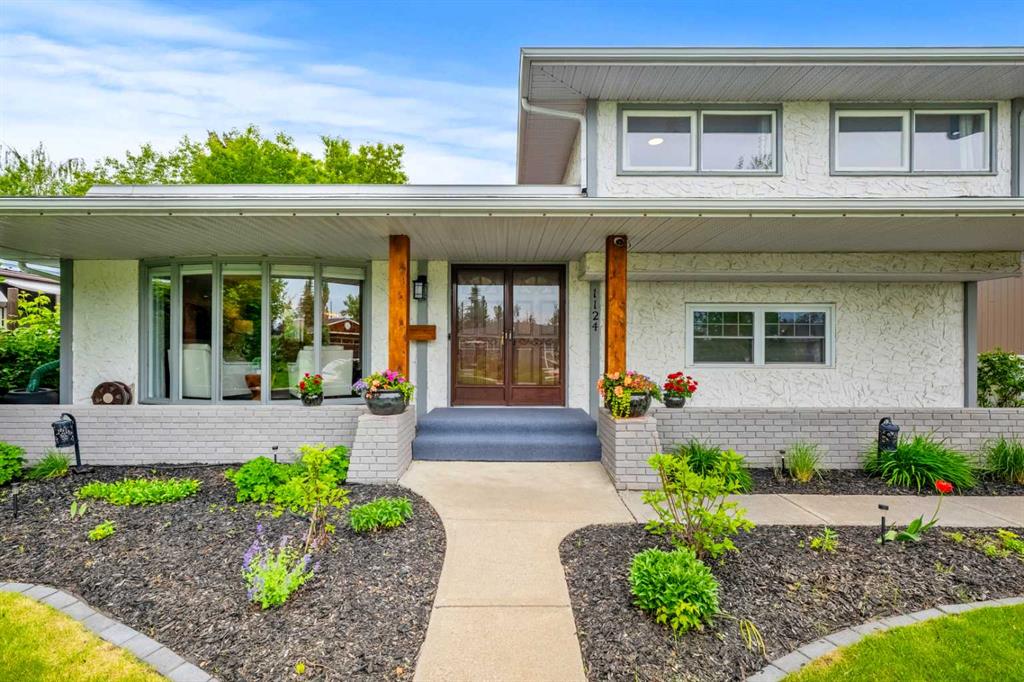 Picture for 1124 Lake Wapta Way SE