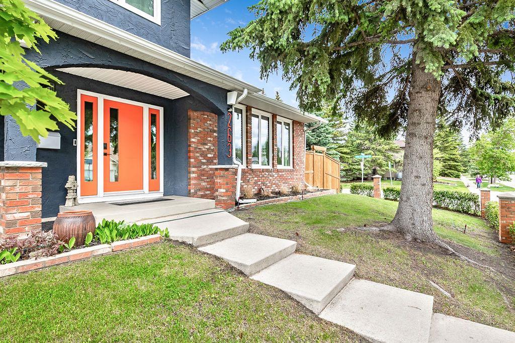 Picture for 263 Silvergrove Place NW