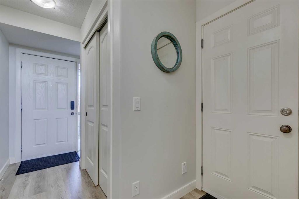 Picture for 44 Everridge Common SW