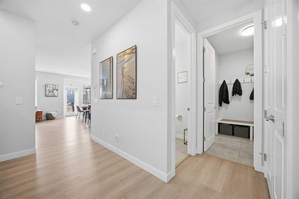 Picture for 520 Kingsmere Way SE