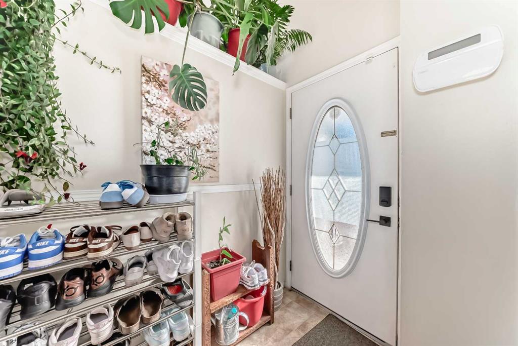 Picture for 144 Taradale Drive NE