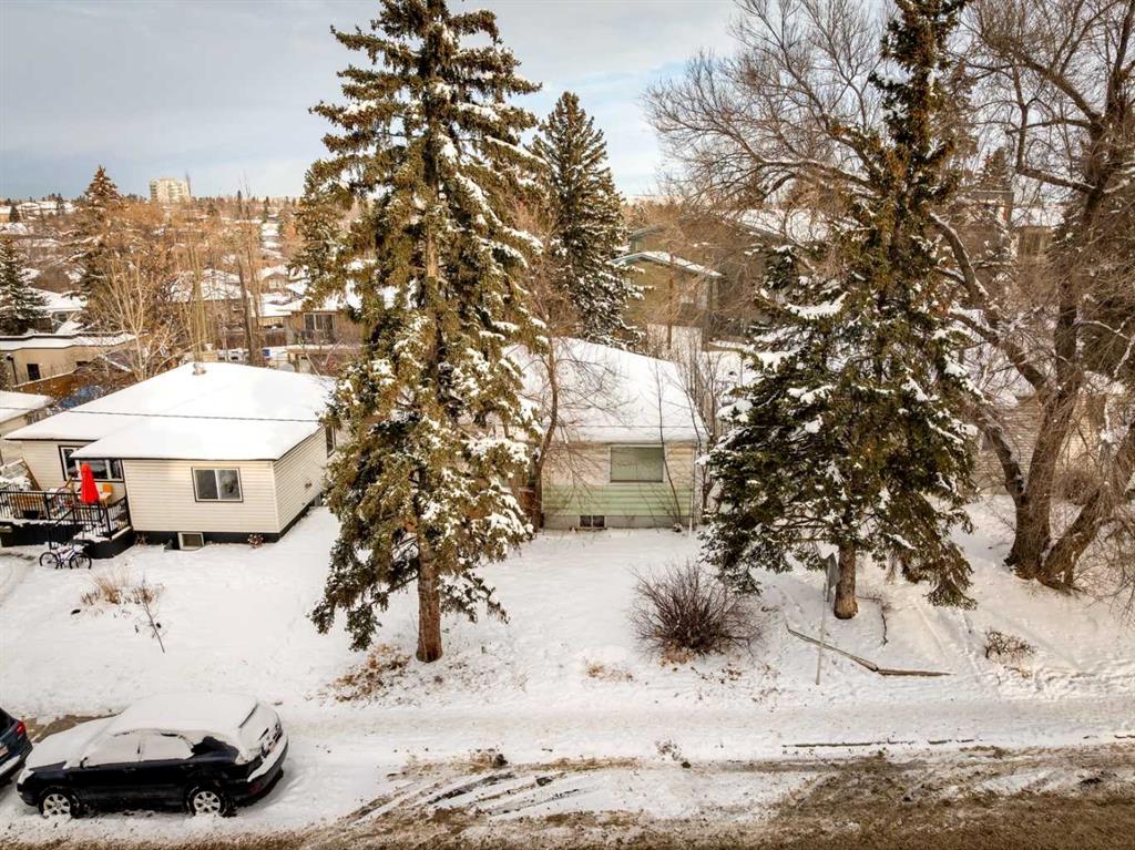 Picture for 2208 26 Avenue SW