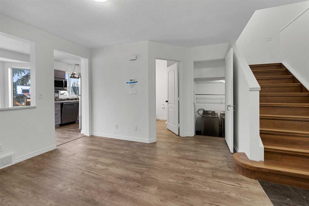 Picture for 61 Applemont Place SE