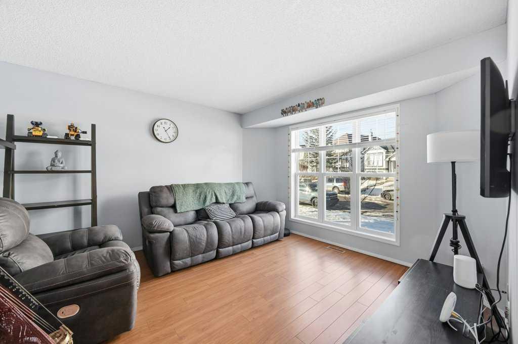 Picture for 1009 Country Hills Circle NW