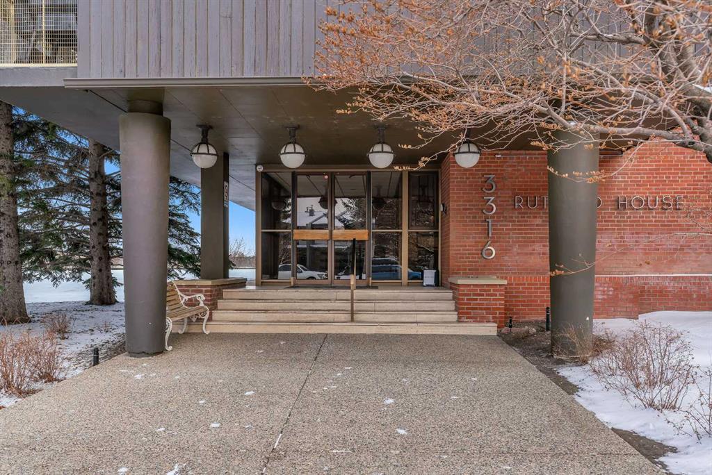 Picture for 302, 3316 Rideau Place SW