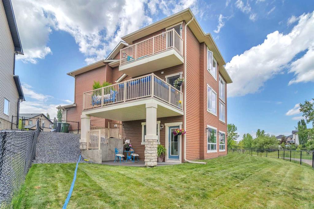 Picture for 166 Topaz Gate 