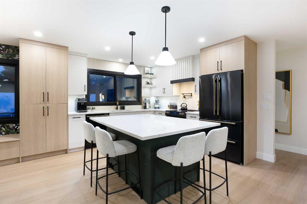 Picture for 2416 Palliser Drive SW