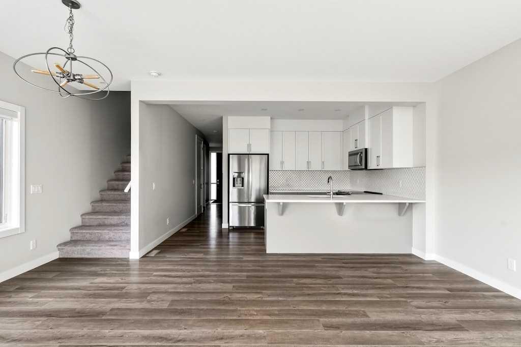 Picture for 168 Crestridge Common SW