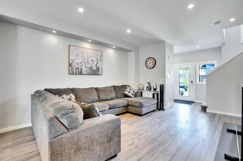 Picture for 47 Lake Street 