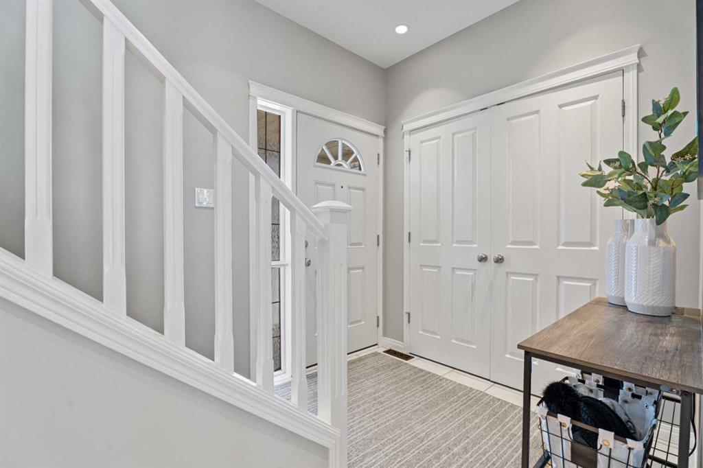 Picture for 40 Drake Landing Way 