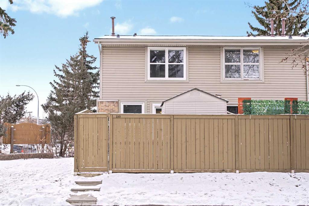 Picture for 180, 123 Queensland Drive SE