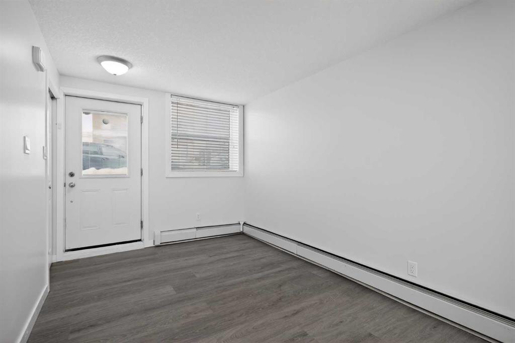 Picture for 2, 713 Mcdougall Road NE