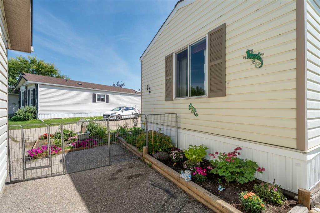 Picture for 22 Doubletree Way 