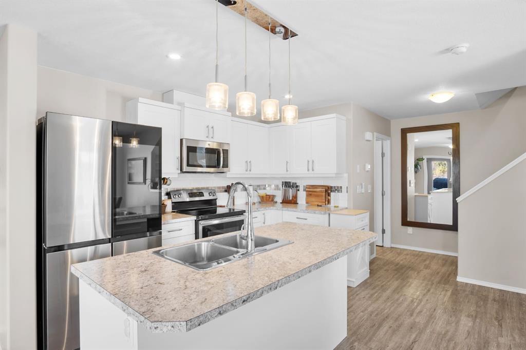 Picture for 2314 19 Avenue 