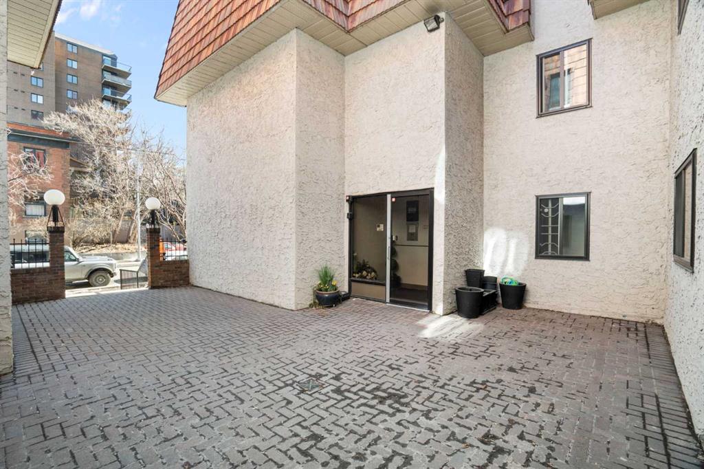 Picture for 304, 305 25 Avenue SW