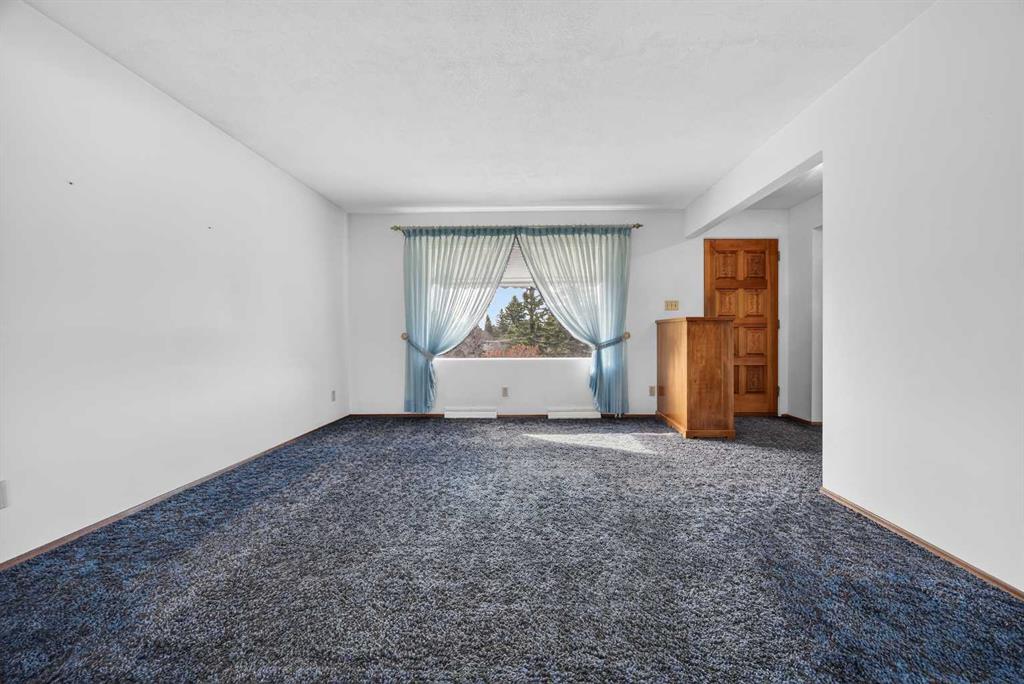 Picture for 1124 31 Avenue NW