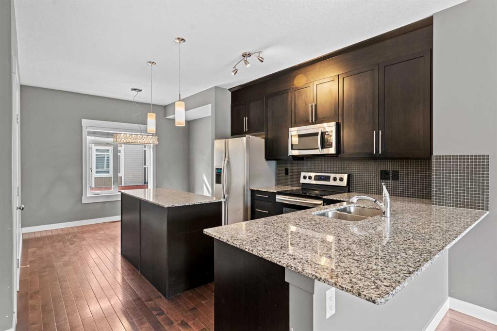 Picture for 410 Skyview Point Place NE