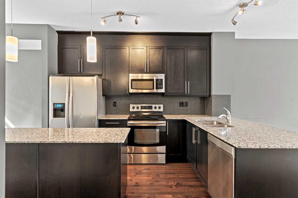 Picture for 410 Skyview Point Place NE