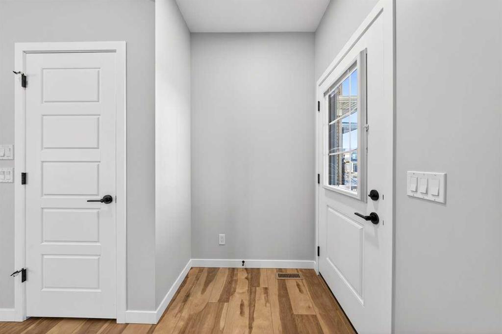 Picture for 3238 Chinook Winds Drive SW