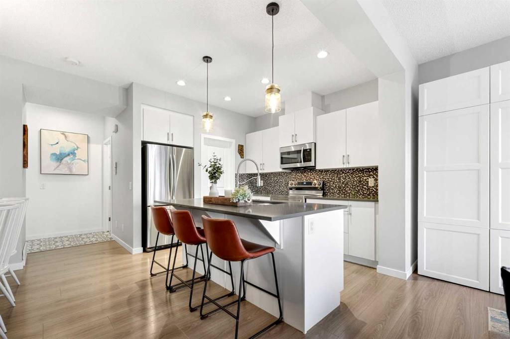 Picture for 253 Auburn Meadows Boulevard SE