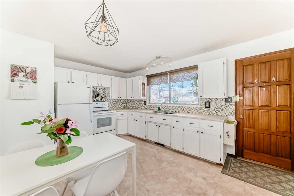 Picture for 3772 Dover Ridge Drive SE