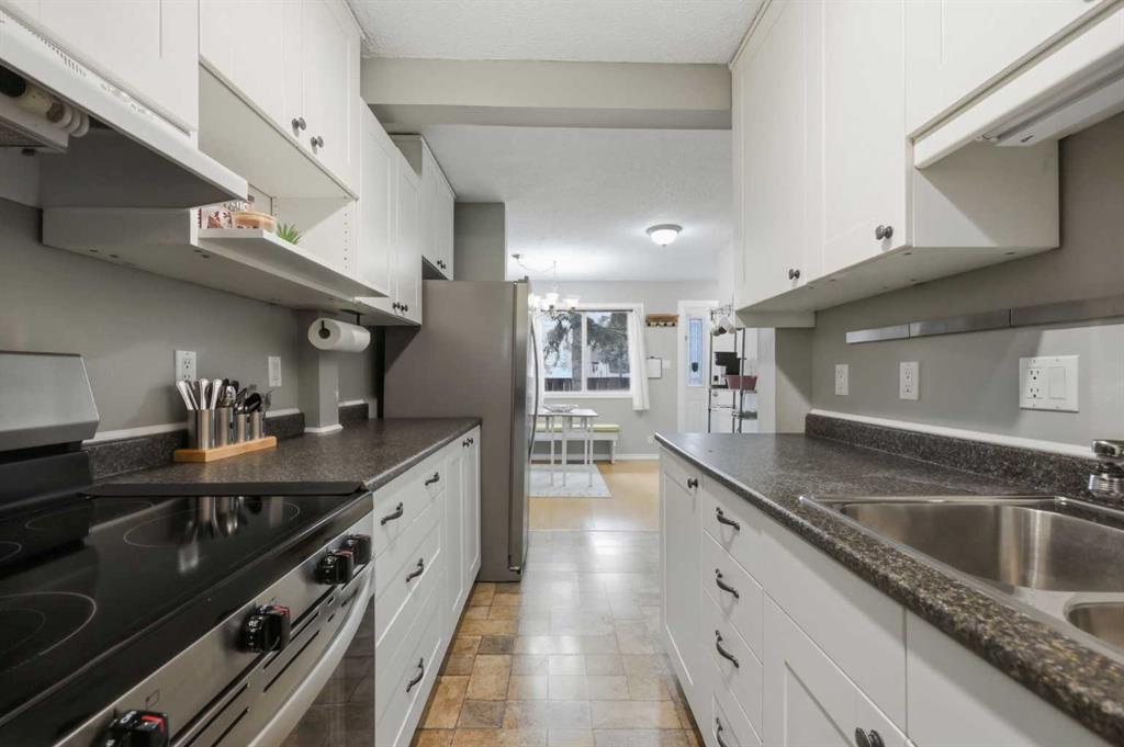 Picture for 2, 287 Southampton Drive SW