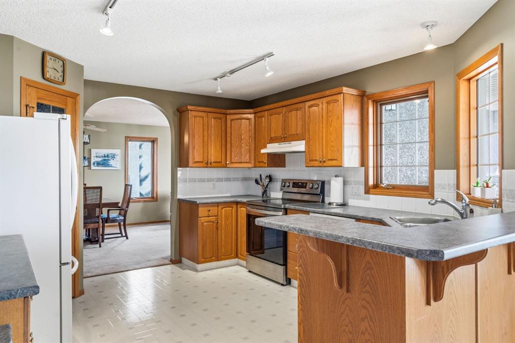 Picture for 48 Headlands Close 