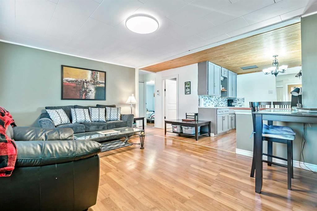 Picture for 121 2 Avenue SW