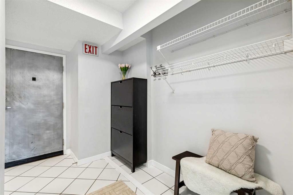 Picture for 101, 511 56 Avenue SW