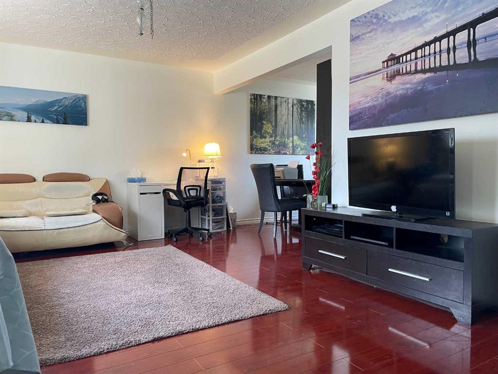 Picture for 1407 Northmount Drive NW