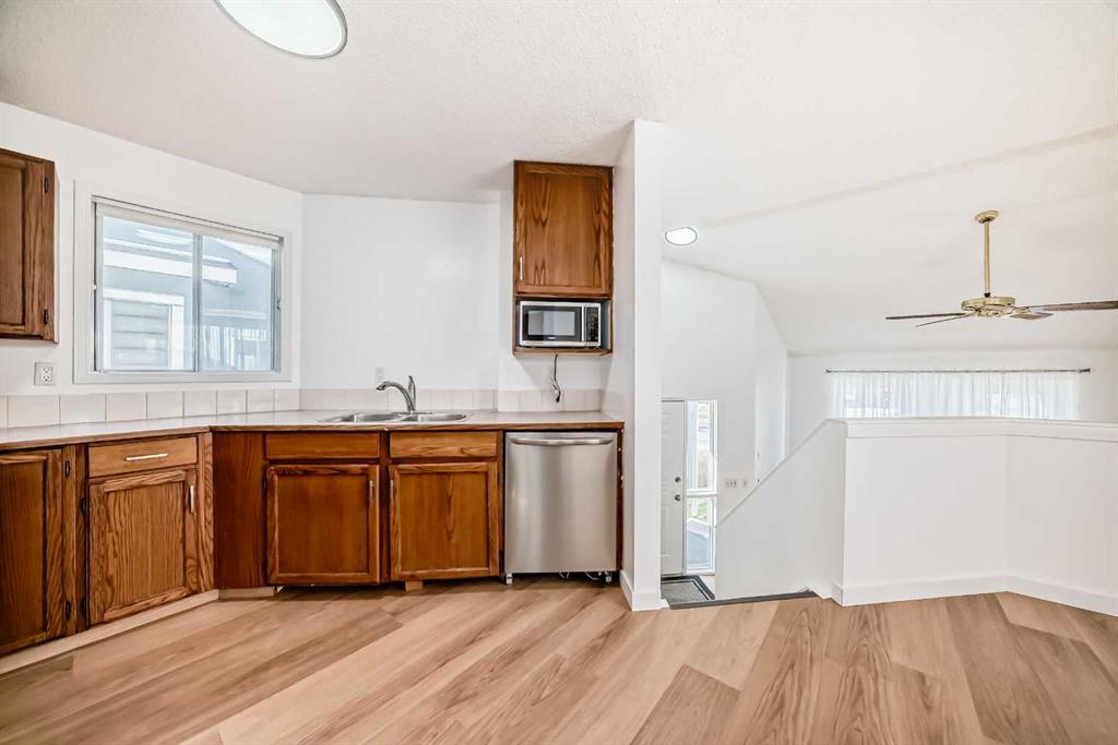 Picture for 314 Castleridge Drive NE