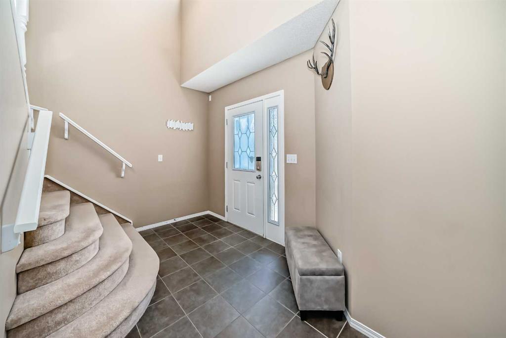 Picture for 73 Royal Birch Way NW