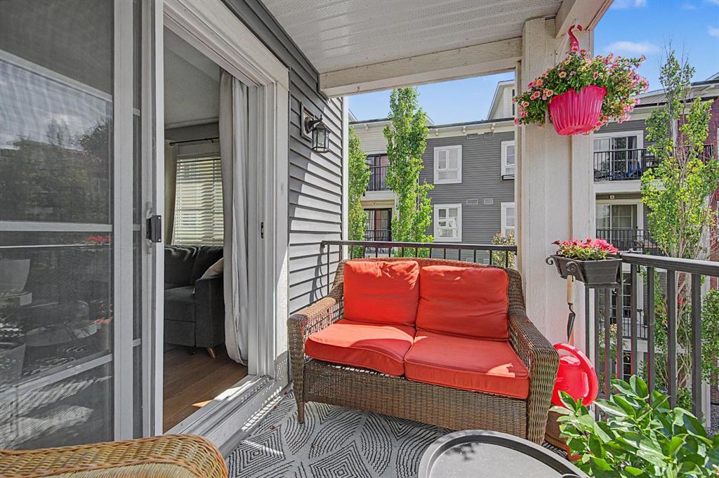 Picture for 3312, 279 Copperpond Common SE