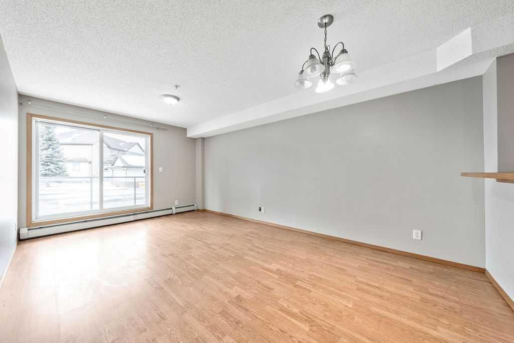 Picture for 103, 92 Saddletree Court NE