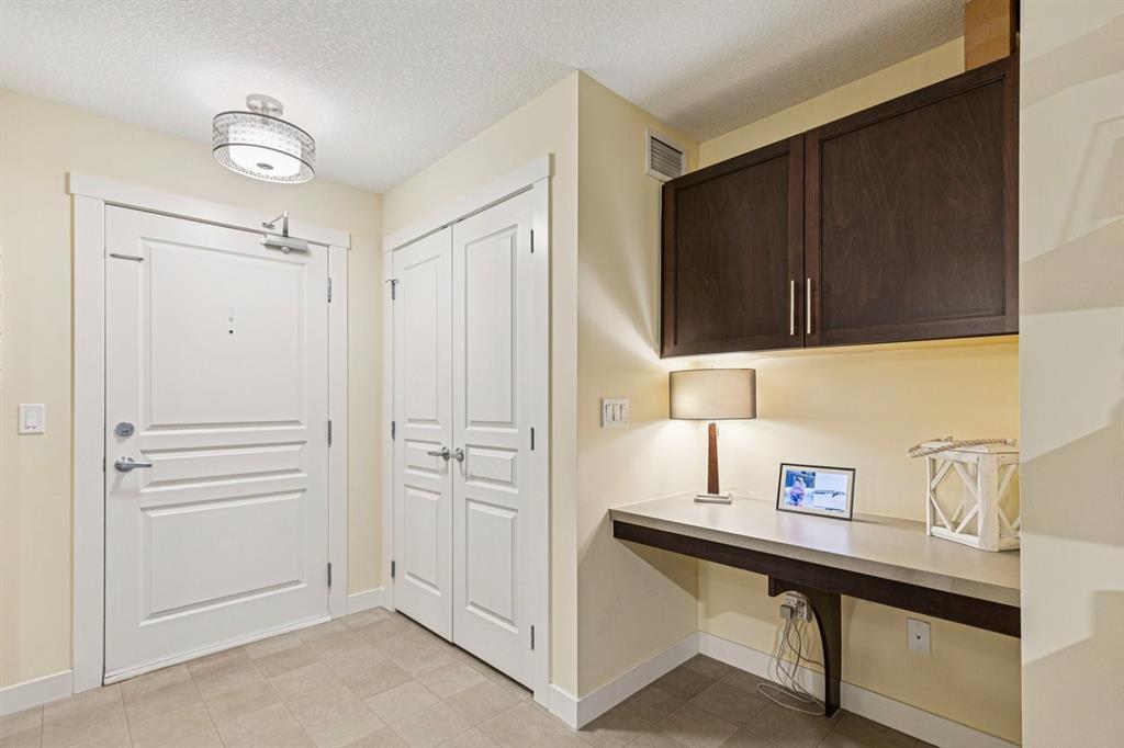 Picture for 208, 2300 Evanston Square NW