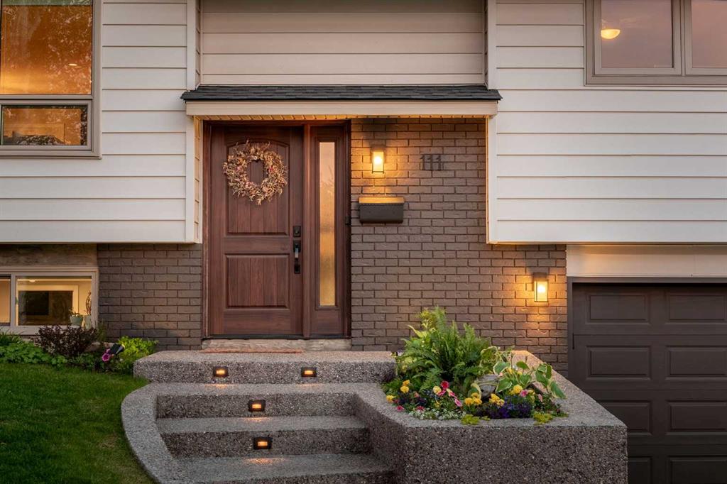Picture for 111 Silvergrove Green NW