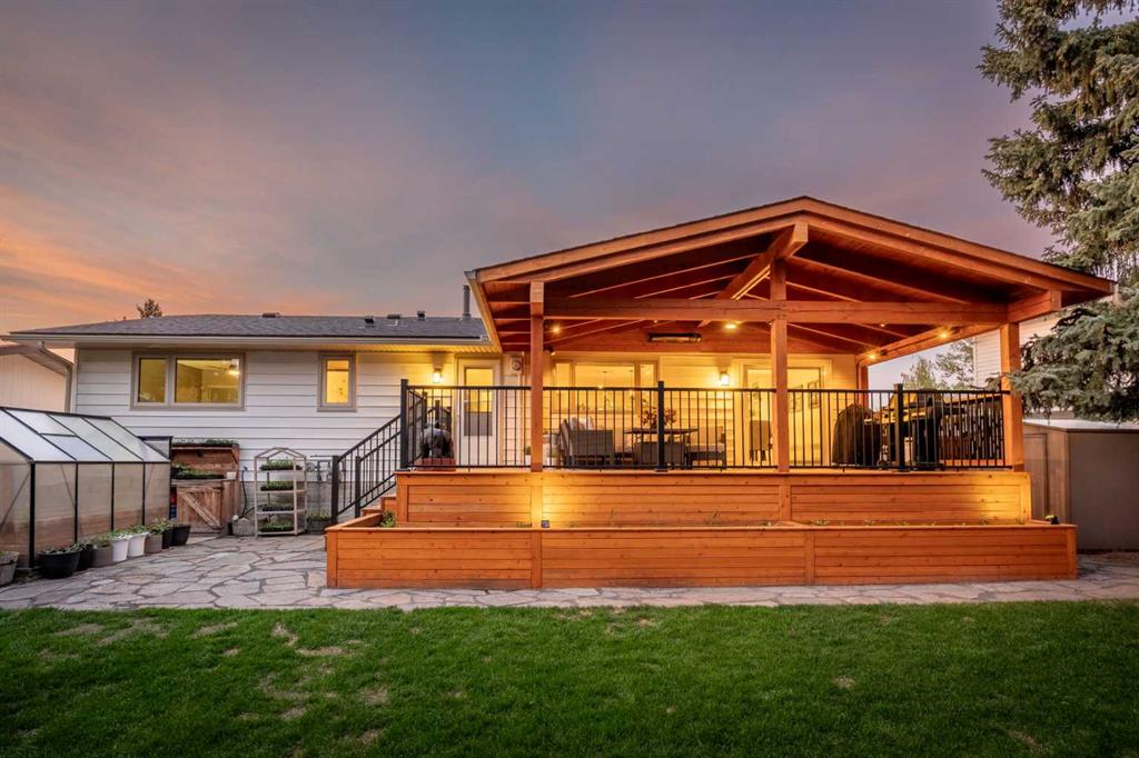 Picture for 111 Silvergrove Green NW