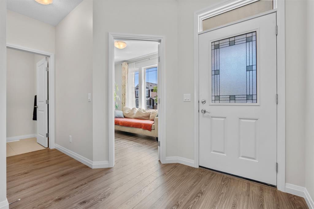 Picture for 31 Red Embers Lane NE