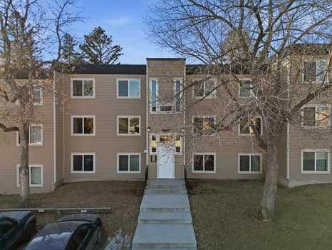 Picture for 209, 315 Heritage Drive SE