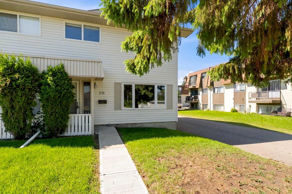 Picture for 213, 5831 57 Street 