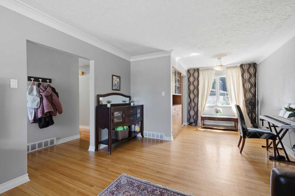 Picture for 2808 19 Street NW