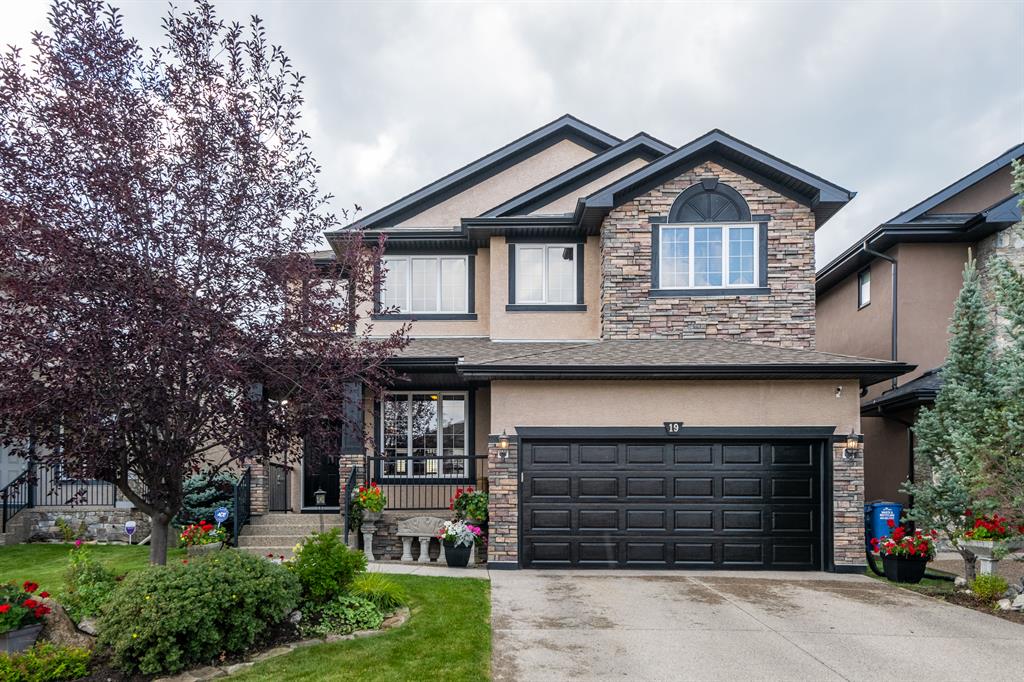 CIR Realty Cochrane/AB ' 19 West Pointe Manor , Cochrane, 0269 ,T4C 0C1