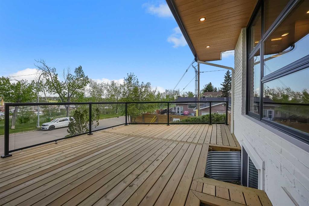 Picture for 611 Parkridge Drive SE