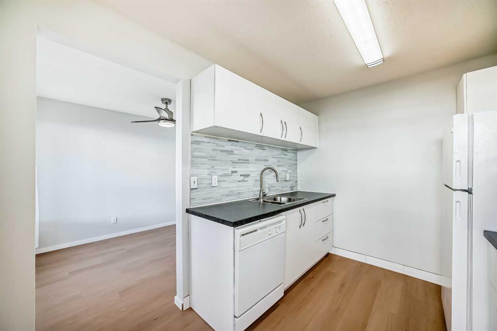 Picture for 120 Pennsylvania Road SE