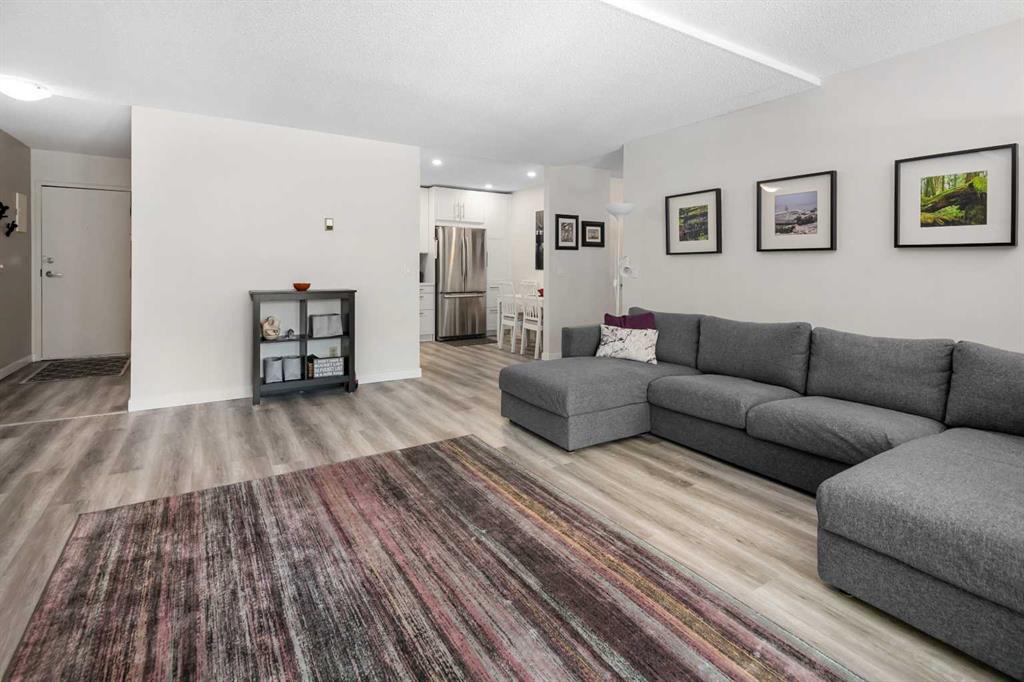 Picture for 3201, 4001C 49 Street NW