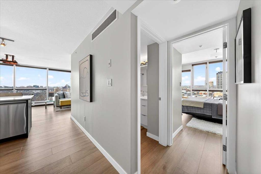 Picture for 1707, 188 15 Avenue SW