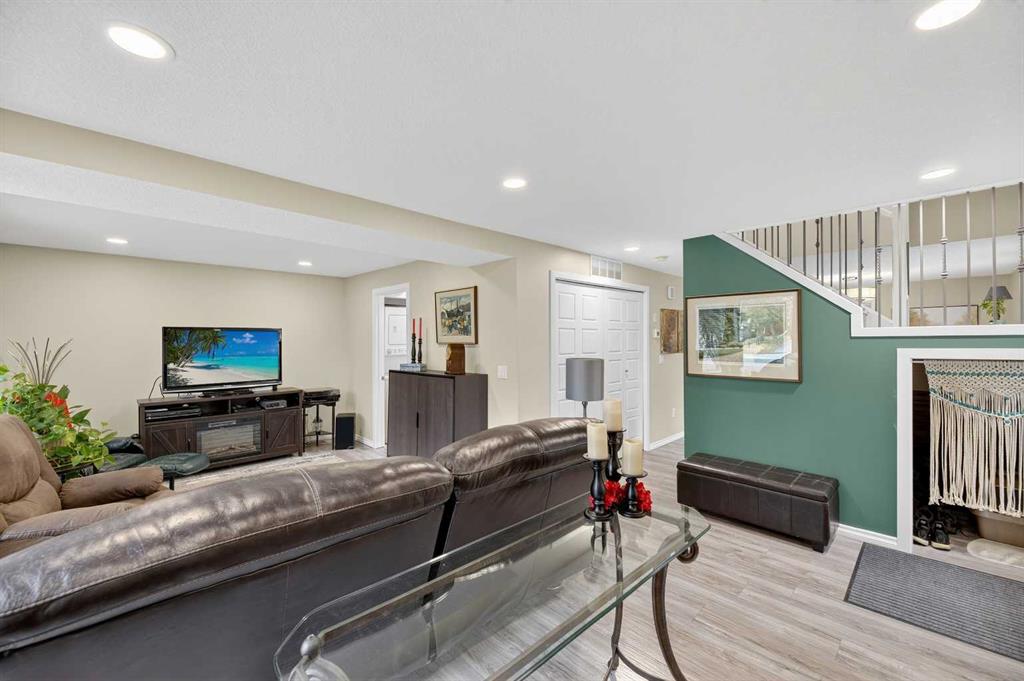 Picture for 29 Westheights Drive 